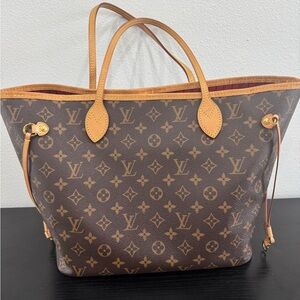 Louis Vuitton Neverfull MM